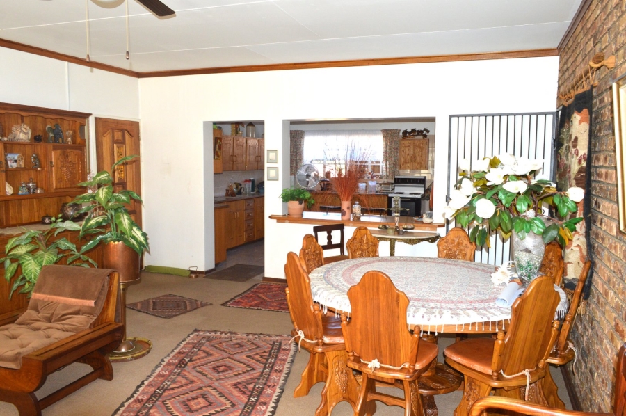 3 Bedroom Property for Sale in Wilkoppies North West